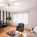 Apartment Suite By Interhome